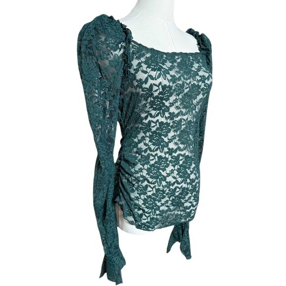 Anthropologie NEW Puff Shoulder Lace Top Size M Stretchy Fabric - Picture 14 of 16